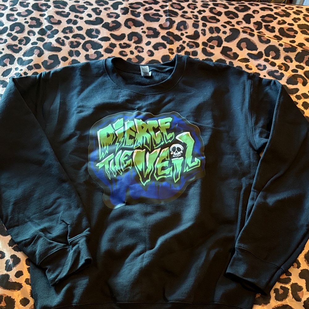 Black Graphic Sweatshirt